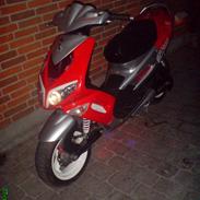 Peugeot Speedfight 2 Rally vic