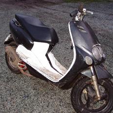 Yamaha Neos