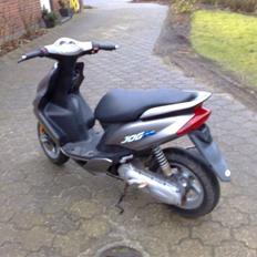 Yamaha jog r  (solgt)