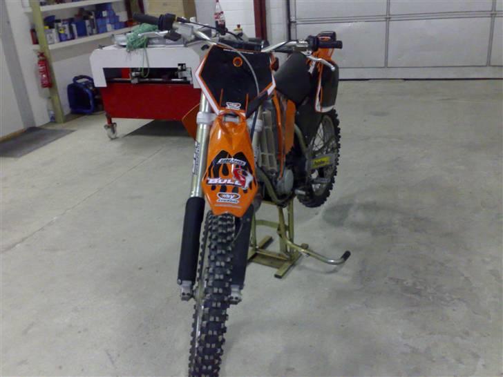 KTM 125 ccm  SOLGT! billede 5