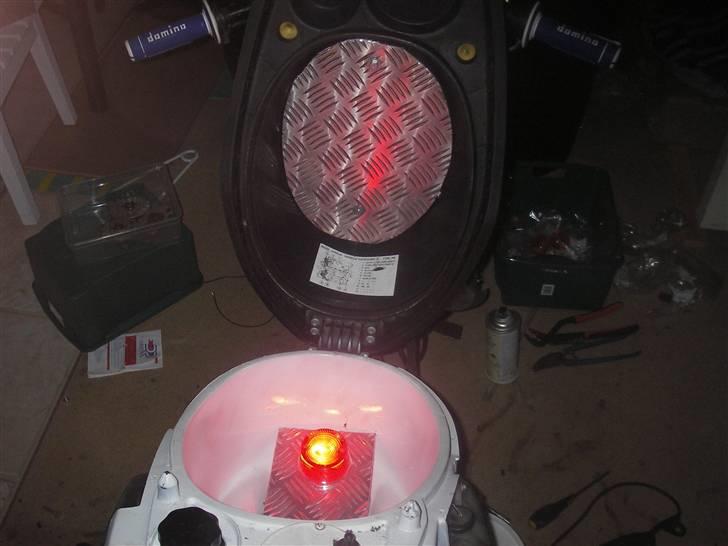 Aprilia sonic(GRETHE)  - skal ha skåret en ny plade , det der er noget lort ! billede 12