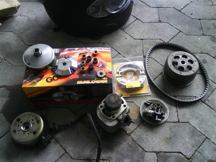 Yamaha Neos  SOLGT - ved at skifte krumtap og membran billede 11