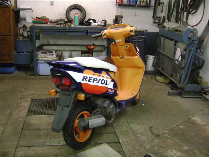 Honda sfx repsol     Før billede 7