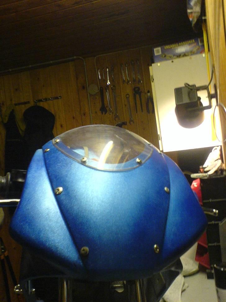 MiniBike Pocketbike [SOLGT] - fronten af biken, med gennemsigtigt plastick foran (: billede 9