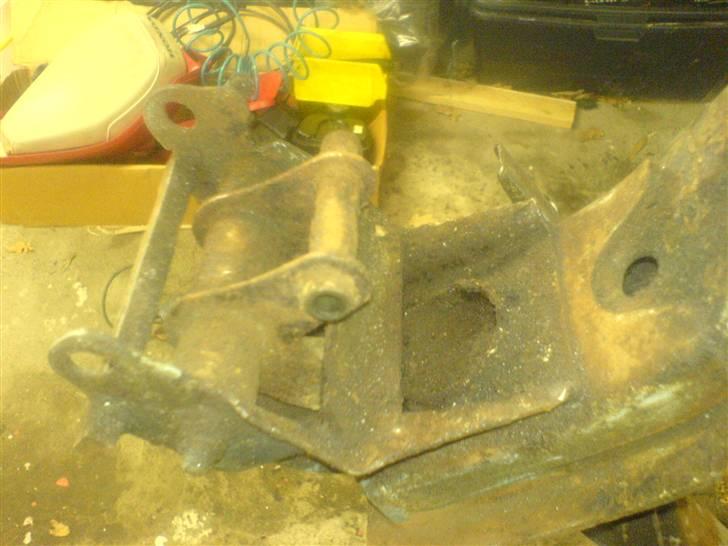 Honda Melodi (projekt) (solgt) - Noge af det der skulle sandblæses :D billede 7