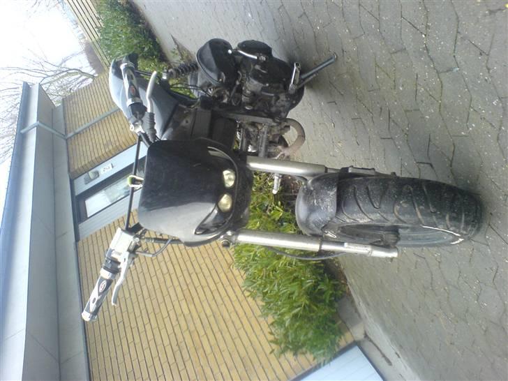 Suzuki street magic (SOLGT) billede 4