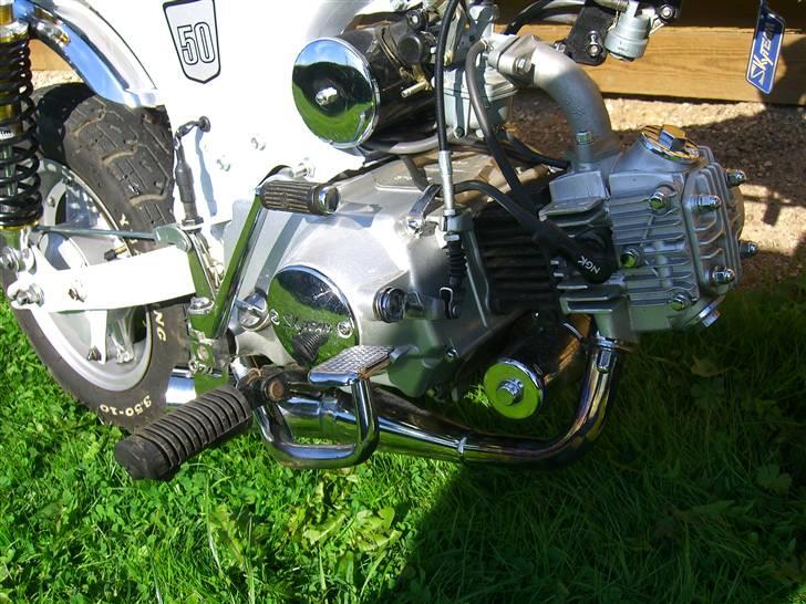 Skyteam Dax BYTTET TIL JOG R!! - lige et lille billede af motoren  billede 3