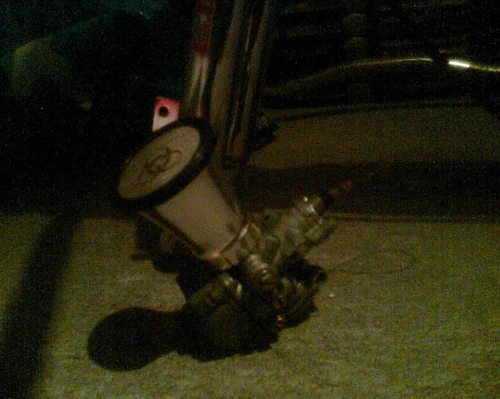 Puch Maxi PL1GSISTDI DeLuxe - Hvis Maxien engang bliver til et projekt kommer dette sæt højest sansynligt på sammen med Polini 43,5 cylinder billede 6