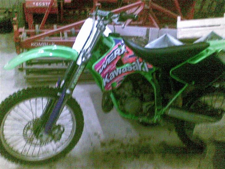 Kawasaki 125 cc solgt:D 8500 billede 2