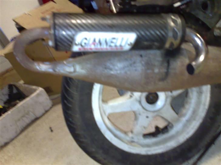 Yamaha jog r (solgt) billede 10