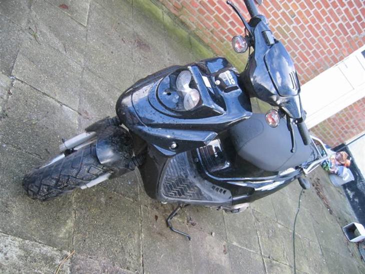 {{currentPhoto.altText}} billede {{currentPhoto.number}}