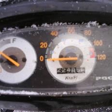 PGO Hot 50 ( SOLGT 3000 )