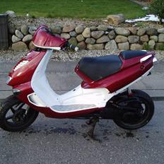 Aprilia Sr 50 Ditech aerox Solgt