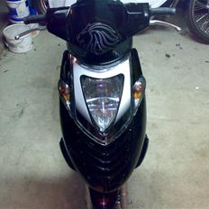 Aprilia Sonic (Solgt)