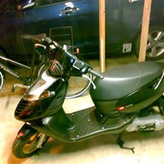 Aprilia Sonic (Solgt)