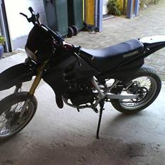 Suzuki Smx (gamle skjolde) 