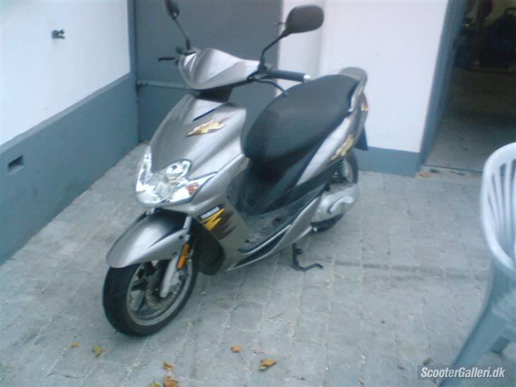 Yamaha jog R ac billede 3