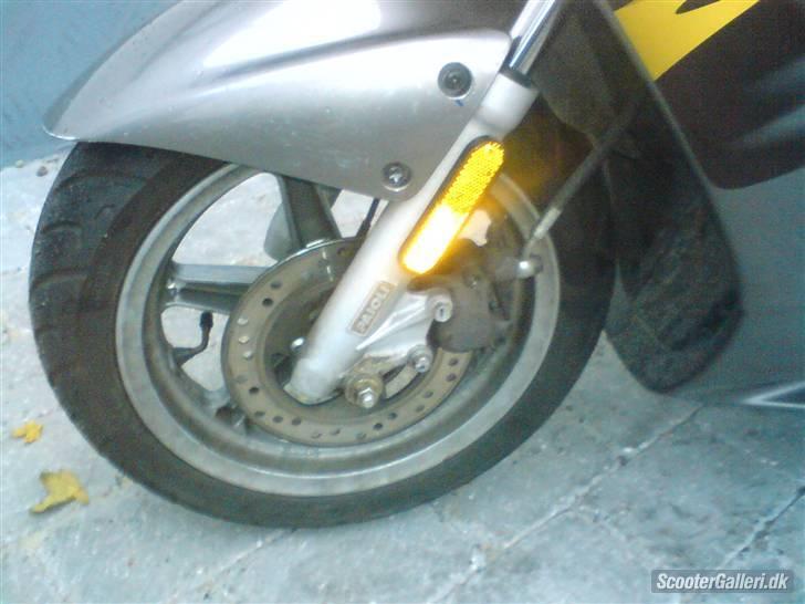 Yamaha jog R ac billede 4