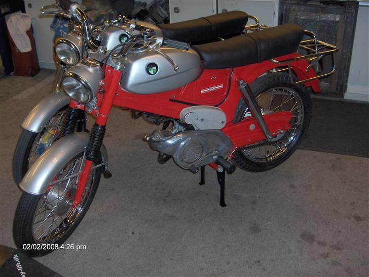 Puch VZ 50 Solgt - venstre side, sammen med Danmark bedst bedømte VZ´er. billede 2