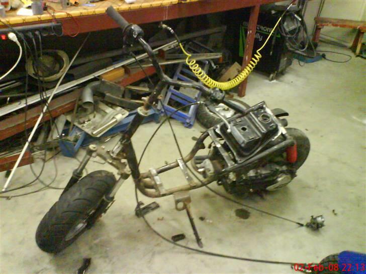 PGO hot 50 custom projekt:D billede 1