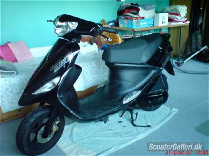 PGO Black magic billede 1