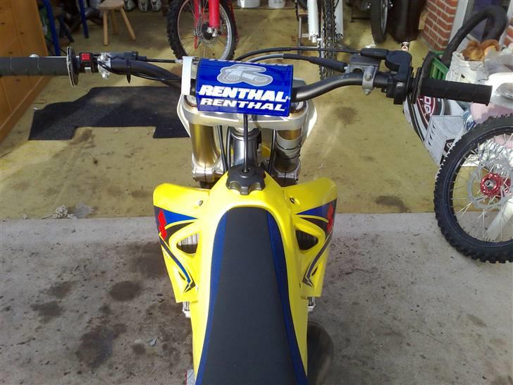Suzuki RM 125 solgt. :S billede 4