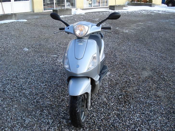 Piaggio FLY 70cc  billede 1