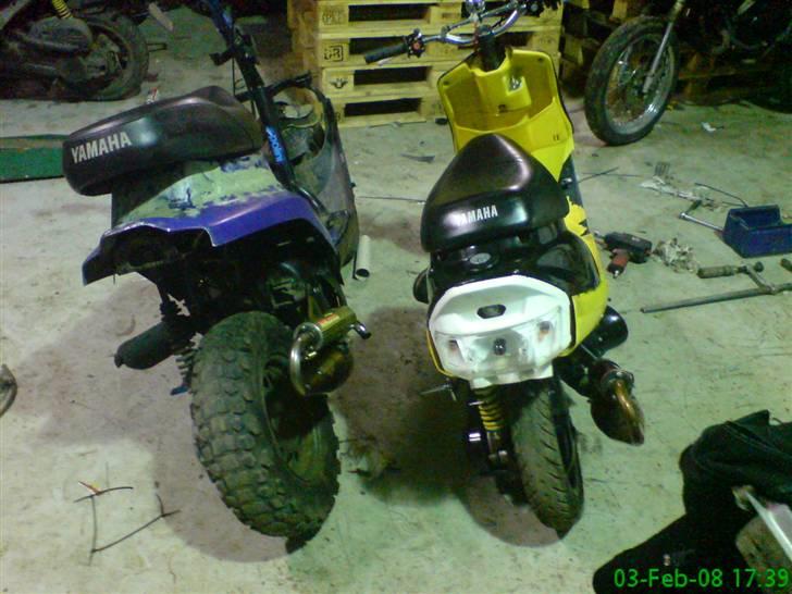 Yamaha Jog,§´Wonderbaun´§ - Min Jog, og Klauses Booster, bagfra, :)  billede 12
