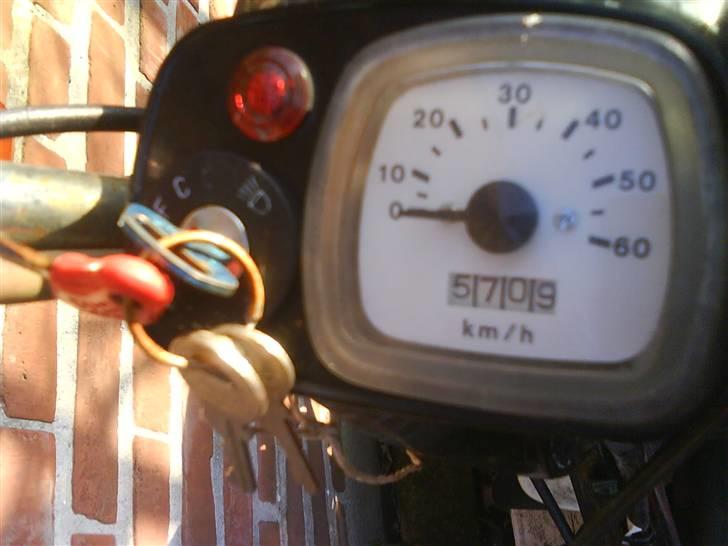 Suzuki FZ 50 solgt billede 2