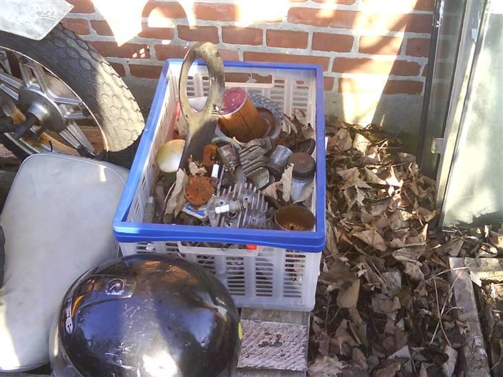 Suzuki FZ 50 solgt billede 3