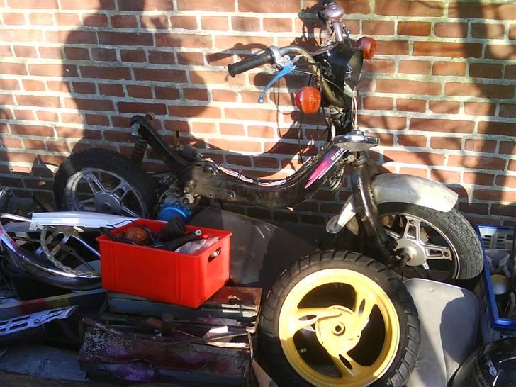 Suzuki FZ 50 solgt billede 8