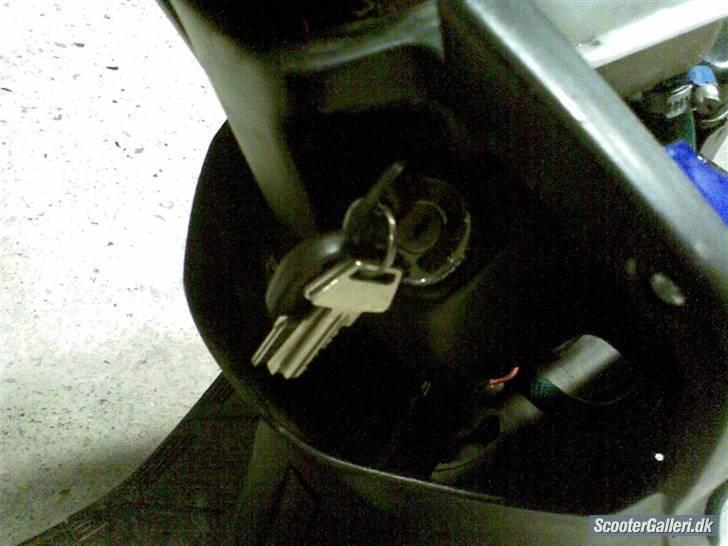 Yamaha jog lc solgt billede 9