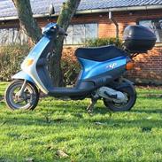 Piaggio Zip 