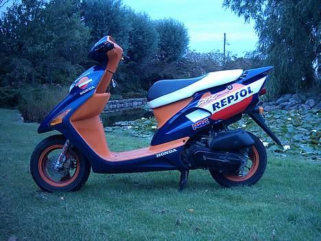 Honda sfx repsol billede 3