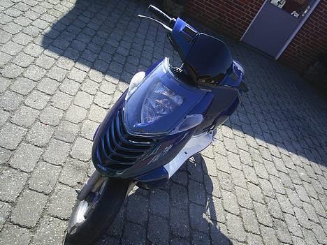 Aprilia Sonic "6800-Guys" billede 2