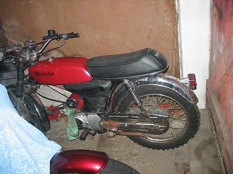 Yamaha fs1 dx-model [SOLGT] - undskylder at der kun er 3 billeder men kunne ikk lige komme til at trække den ud så jeg ku tage billeder billede 1