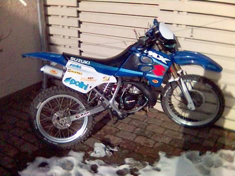 Suzuki Rmx SOLGT - Jep så kom dagen hvor jeg tog den ud af vinterhi :) billede 6
