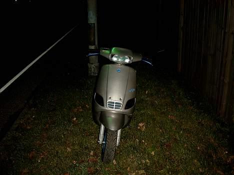 Piaggio Zip AC (SOLGT) billede 4