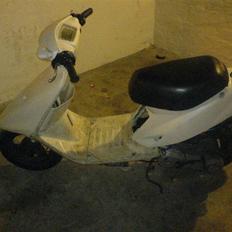 Yamaha jog|SOLGT TIL FÆTTER