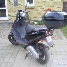 Aprilia SR 50 (SOLGT)