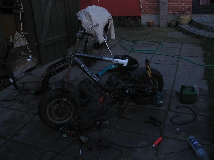 Piaggio Thyfoon (Smadret) billede 2