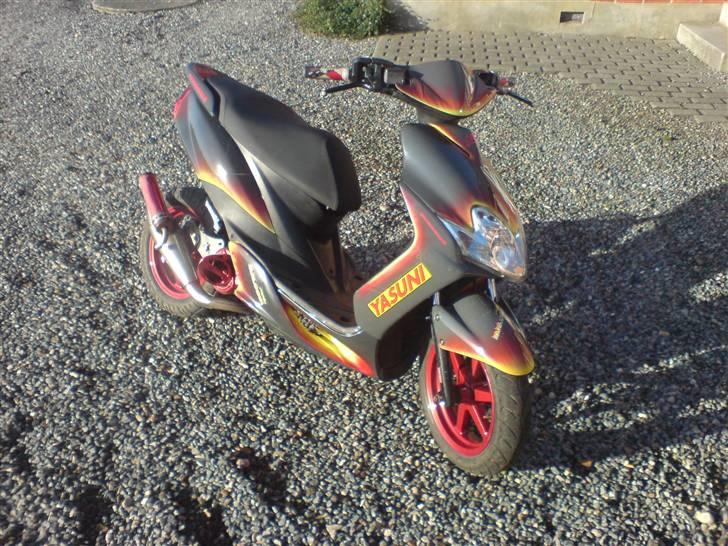 Yamaha Jog R Airbrush *Solgt* billede 1