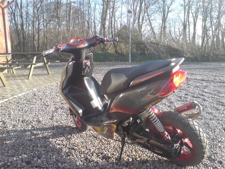 Yamaha Jog R Airbrush *Solgt* billede 4