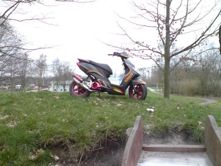 Yamaha Jog R Airbrush *Solgt* billede 20