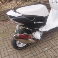 Aprilia sonic