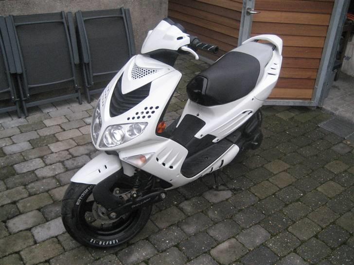 Peugeot Speedfight 2 - EFTER billede 1