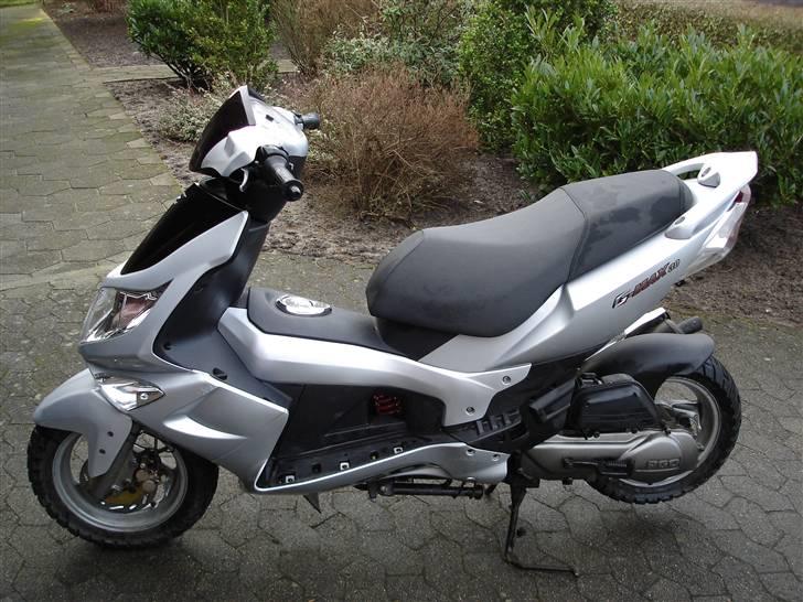 PGO G-MAX billede 4