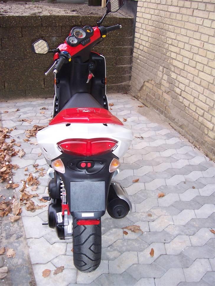 Peugeot Speedfight 2 R-cup(Solgt) billede 4