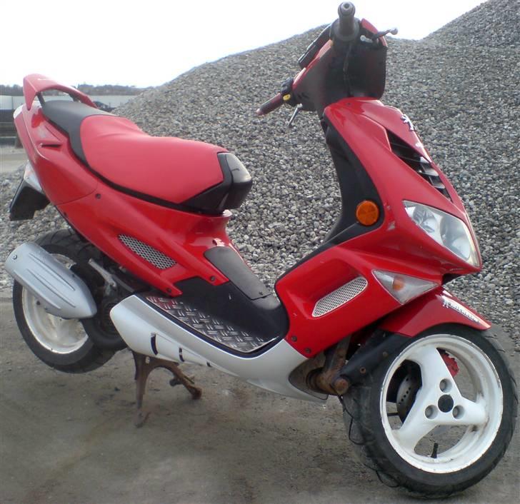 Peugeot Speedfight 2 SOLGT billede 4