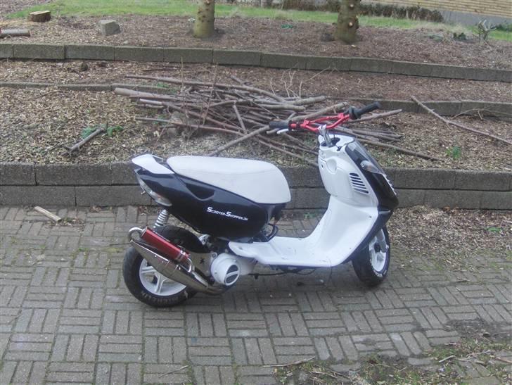 Aprilia sonic - min dejlige sonic AC ;D  billede 2